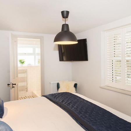 The Burrow By Harrogate Serviced Apartments מראה חיצוני תמונה